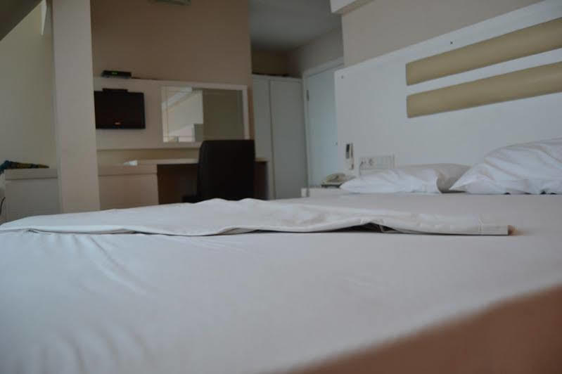 Arsen Hotel Arsin Exterior foto